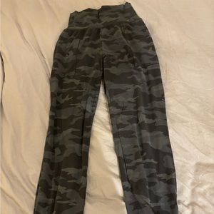 Athleta Salutation Camo Jogger